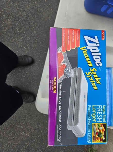 Photo of free Vacume sealer for kitchen use (Near cushmans corner) #1