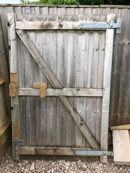 Photo of free Double wooden Garden gates with hinges latch and drop bolt (Charlbury OX7) #4