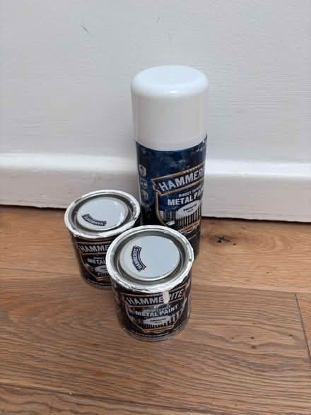 Photo of free White Hammerite Paint (CB4) #1