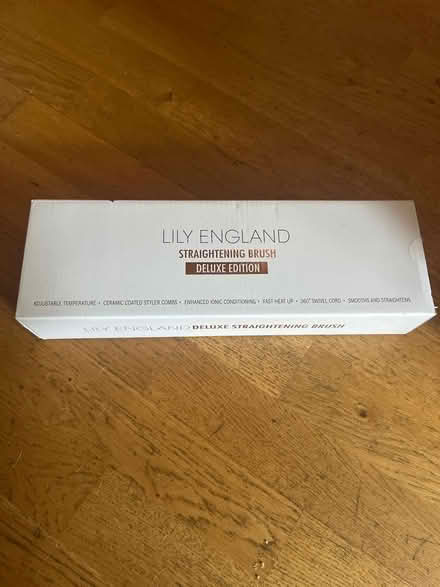 Photo of free Lily England Straightening brush (Slade Green DA8) #1