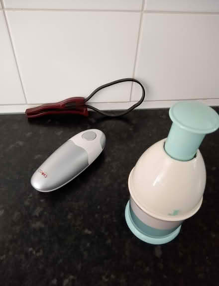 Photo of free Kitchen aids/utensils (Darley. DE1) #1