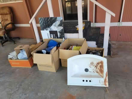 Photo of free Furniture and miscellaneous (West sedona) #2
