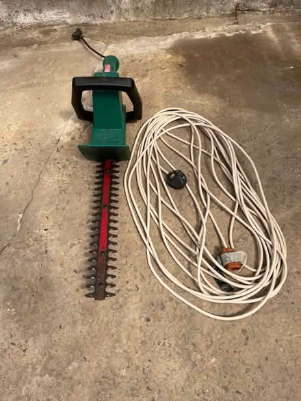 Photo of free Electric hedge trimmer (Cringleford NR4) #3