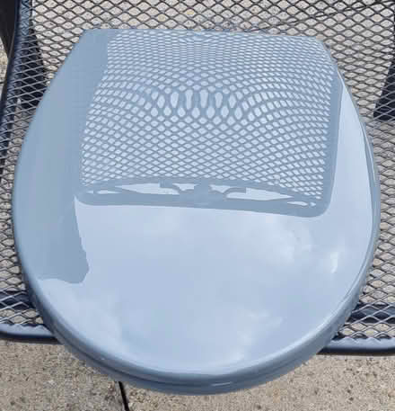 Photo of free Toilet Seat (Ecclesfield S5) #1