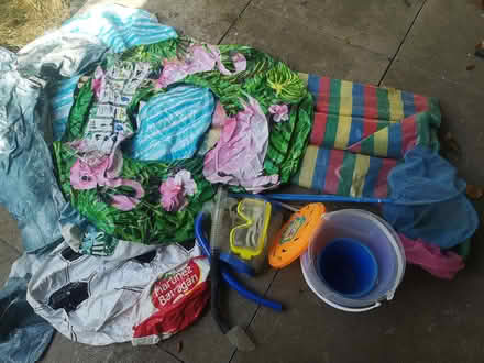Photo of free Beach stuff! (Barbourne WR1) #4