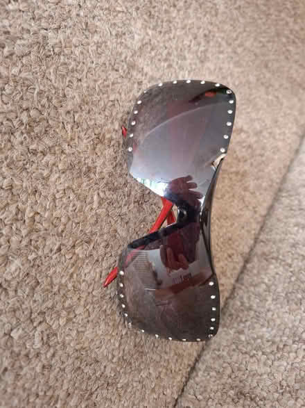 Photo of free Sunglasses with diamanté (Seaside BN22) #1