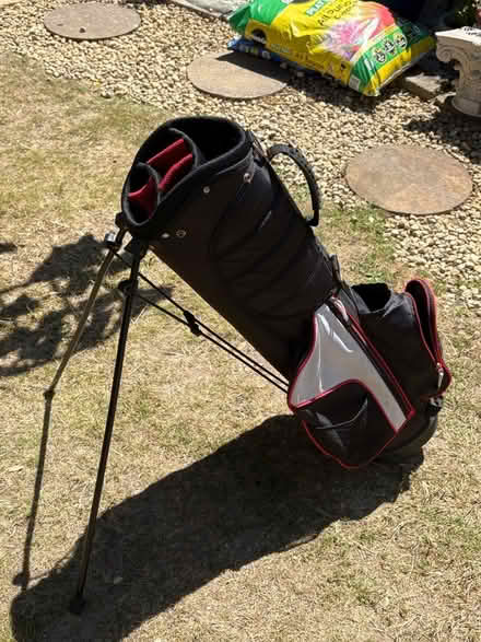 Photo of free Used golf bag (Brookwood, Woking) #3