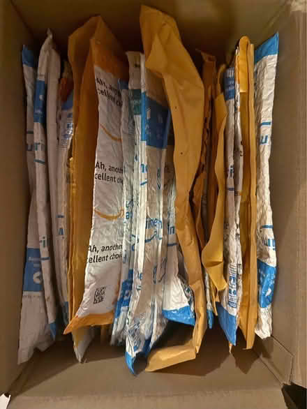 Photo of Mailers Mai Envelopes Sleeves (Levittown) #2