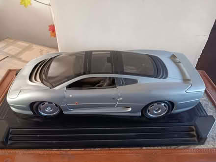 Photo of free Model Jaguar xj220 (Pant SY10) #2