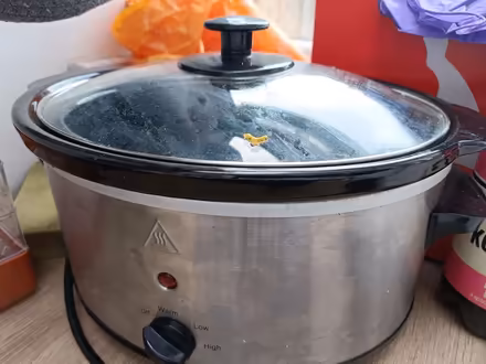Photo of free Slow cooker (S266NA) #1