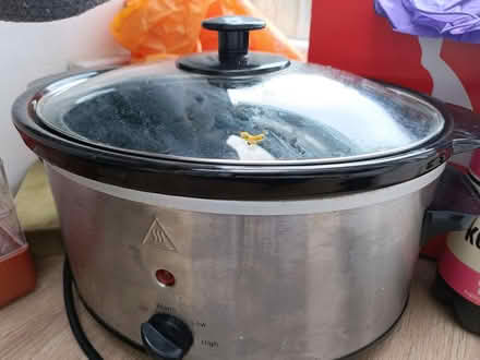 Photo of free Slow cooker (S266NA) #1