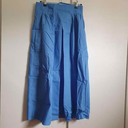 Photo of free Vintage cotton skirt (sewing project) (Bow E3) #1
