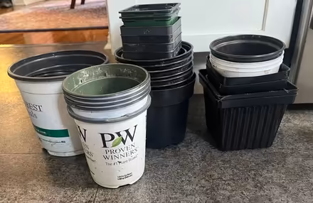 Photo of free Plastic planters (Ridley Park) #1