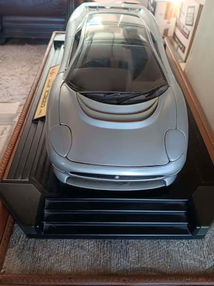 Photo of free Model Jaguar xj220 (Pant SY10) #3
