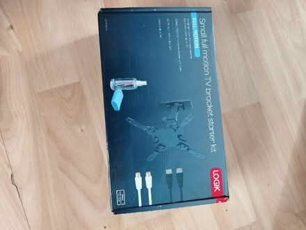 Photo of free TV Wall Mount for 32" (Guildford GU1) #2