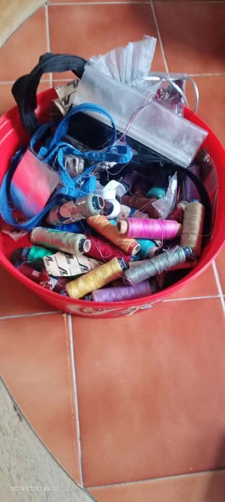 Photo of free Threads and stuff (PR2 Preston) #1