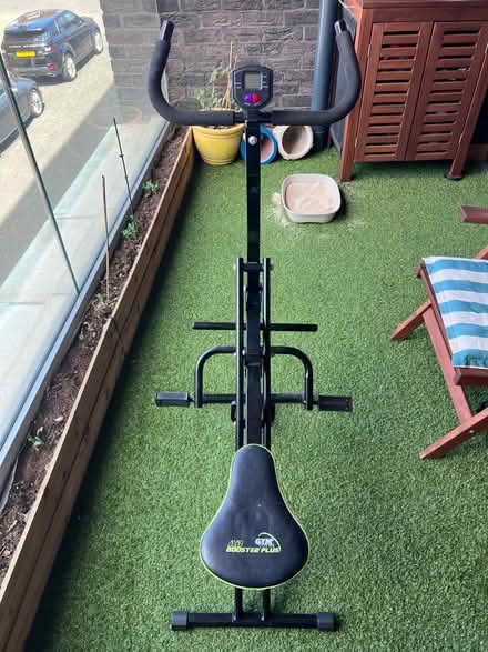 Photo of free abs booster (Battersea SW11) #2