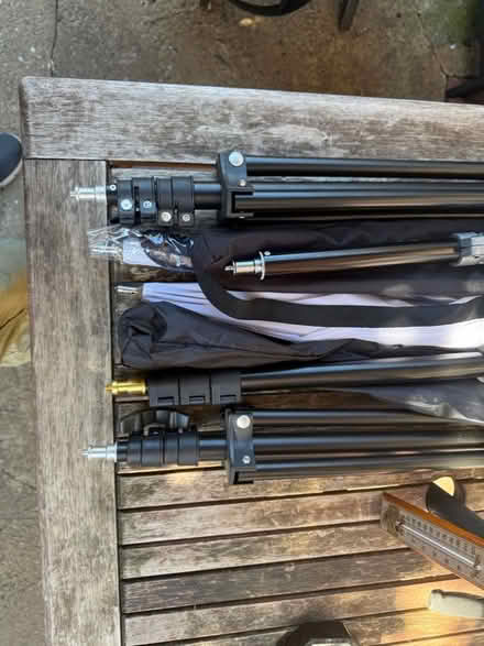 Photo of free Photography lightings stands (Steyning high street) #4