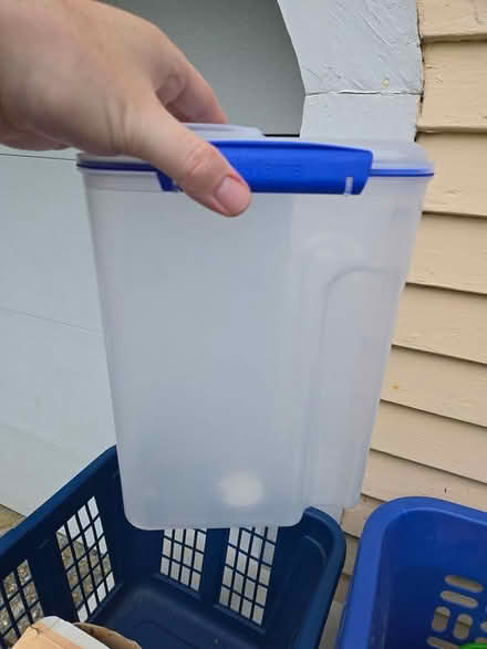 Photo of free Misc kitchen containers (Near cushmans corner) #2