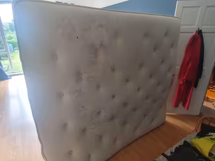 Photo of free Super king mattress (BT6) #3
