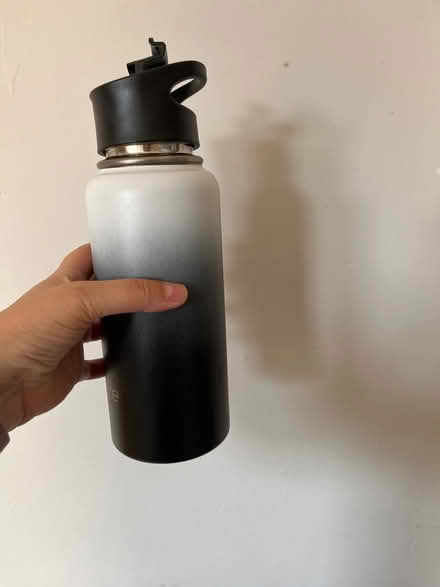 Photo of free Thermos with wide opening (Kennington) #1