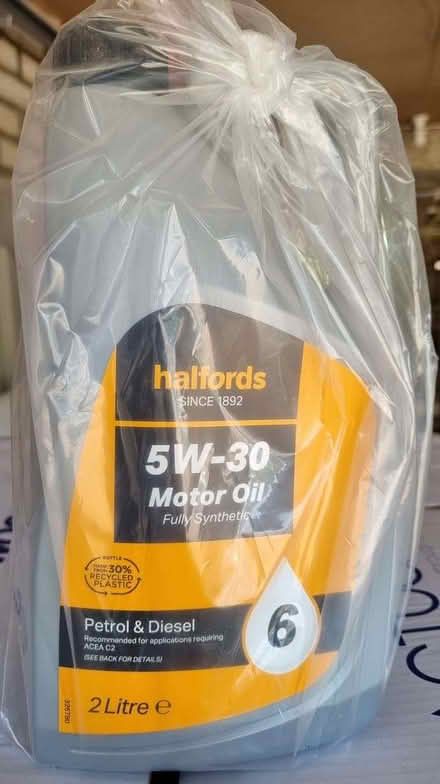 Photo of free Unopened Halfords No6 5W-30 engine oil for Citroen/Peugeot (Sunnyside RH19) #1