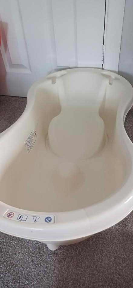 Photo of free Baby bath (Birkenhead, CH42) #1