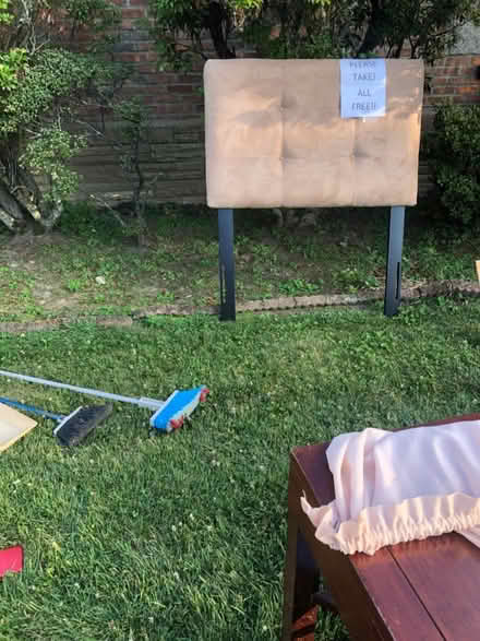 Photo of free Curb alert-PLEASE READ ENTIRE POST (Bayside, NY) #4