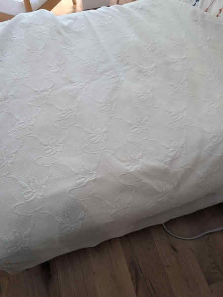 Photo of free Bedspread/sofa throw (NW11 Temple Fortune) #1
