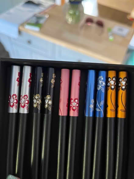 Photo of free Brand new pretty chopsticks and wooden entre dish (Wokingham RG40) #3