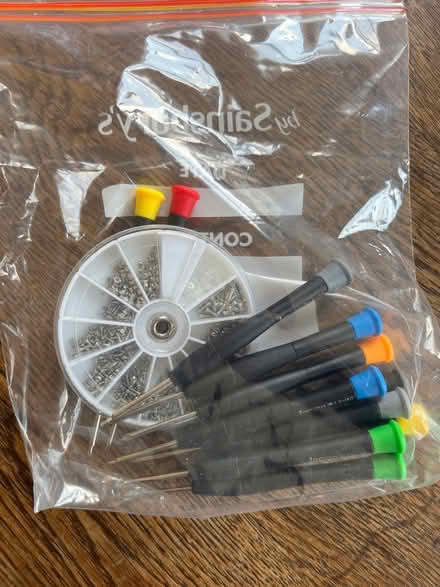 Photo of free Mini screwdriver set for repairs (Kennington) #1
