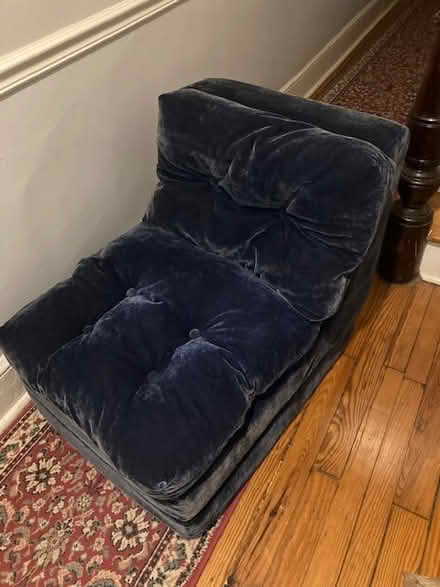 Photo of free flip chair (Capitol Hill 20002) #1