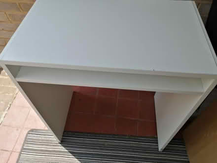 Photo of free Small desk (Tonbridge) #2