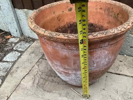 Photo of free Large Terracotta Flower Pot (Hertford SG14) #3