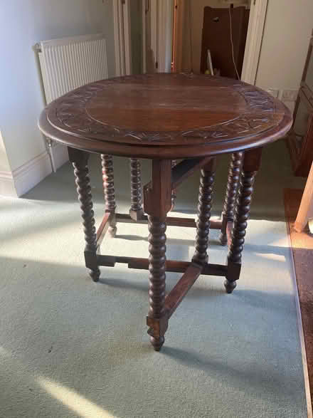 Photo of free Drop leaf oak table (RH14) #2