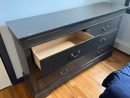 Photo of free Dresser (Garrison) #4