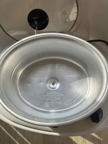 Photo of free Slow Cooker (Clevedon BS21 near Aldi.) #3