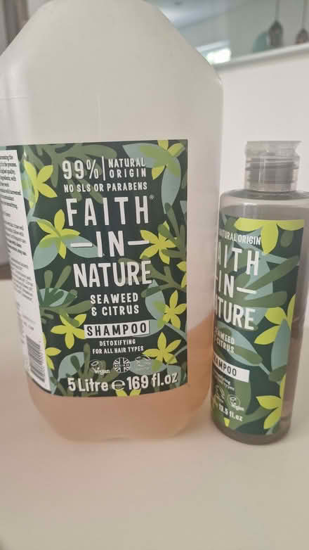 Photo of free Faith in Nature Citrus and Seaweed Shampoo (Bowerham LA1) #1