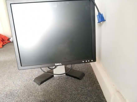 Photo of free Dell flat screen monitor 17" (Carlton Hill BN2) #1