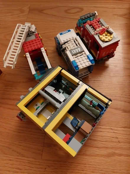 Photo of free Legos (downers grove) #1