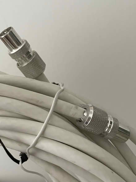 Photo of free Aerial cable (OX4 3) #1