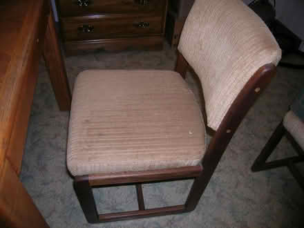 Photo of free wood table and chairs (Eureka) #4