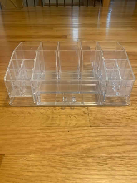 Photo of free Vanity organizer (Saugerties) #1