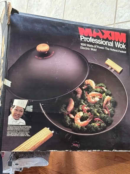 Photo of free Electric wok (Cedar knolls, NJ) #1