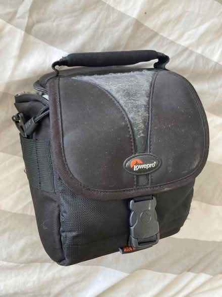 Photo of free Lowepro camera bag (Queens Park) #1