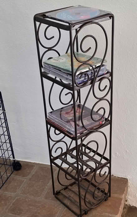 Photo of free CD Storage Rack (SE Santa Fe Sol y Lomas) #2