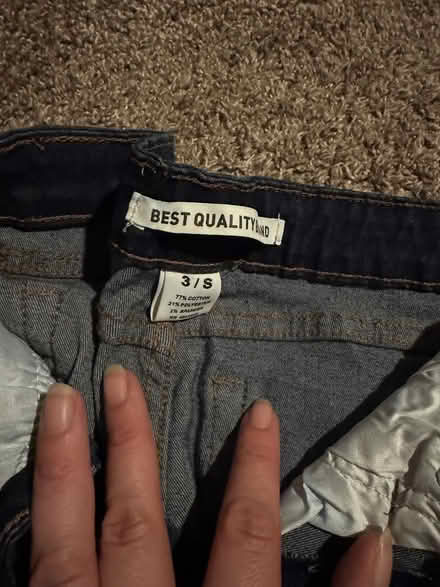 Photo of free Sizes 3-5 skinny jeans (Odenton) #2
