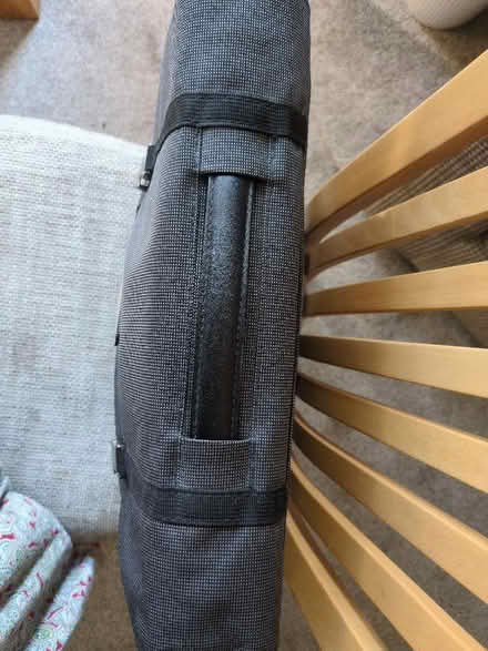 Photo of free Padded Laptop Bag with Carry Strap (Shawlands G41) #3