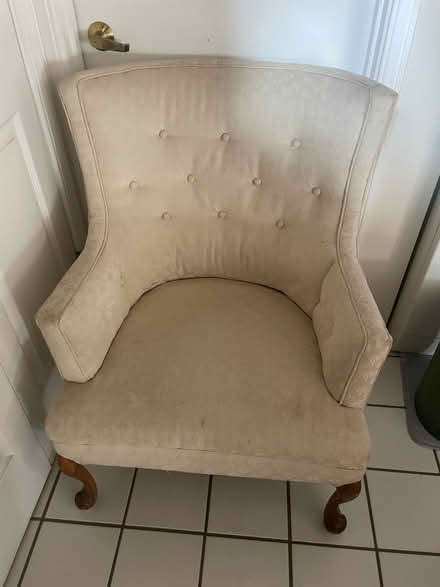 Photo of free Vintage Princess Ann Chair (CA 95128) #3