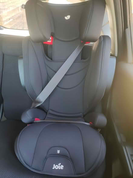 Photo of free Child car safety seat (Bussage GL6) #1